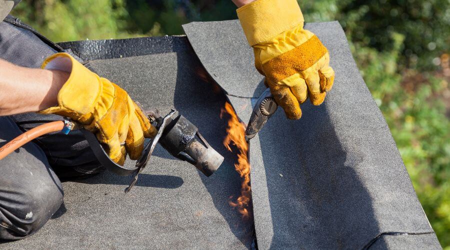 Professional New roof installation in Erie, KS